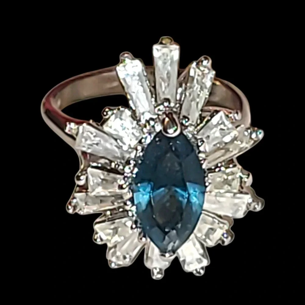Vintage 18K HGE Blue Marquise CZ Starburst Ring Baguette Halo Cocktail Sz 9